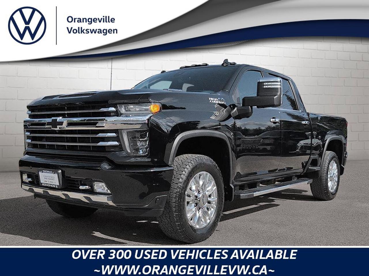 2020 Chevrolet Silverado 3500HD High Country  High Country Deluxe Package   Sunroo Photo0