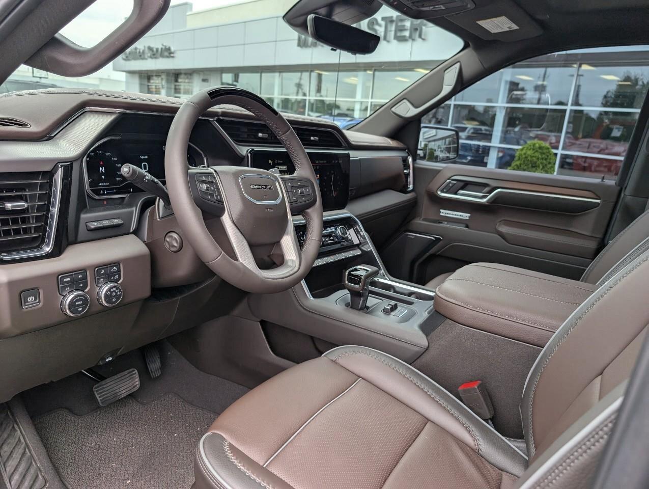 2024 GMC Sierra 1500 DenaliDENALI RESERVE, DURAMAX, 4X4, NAV, ROOF, 1-O Photo