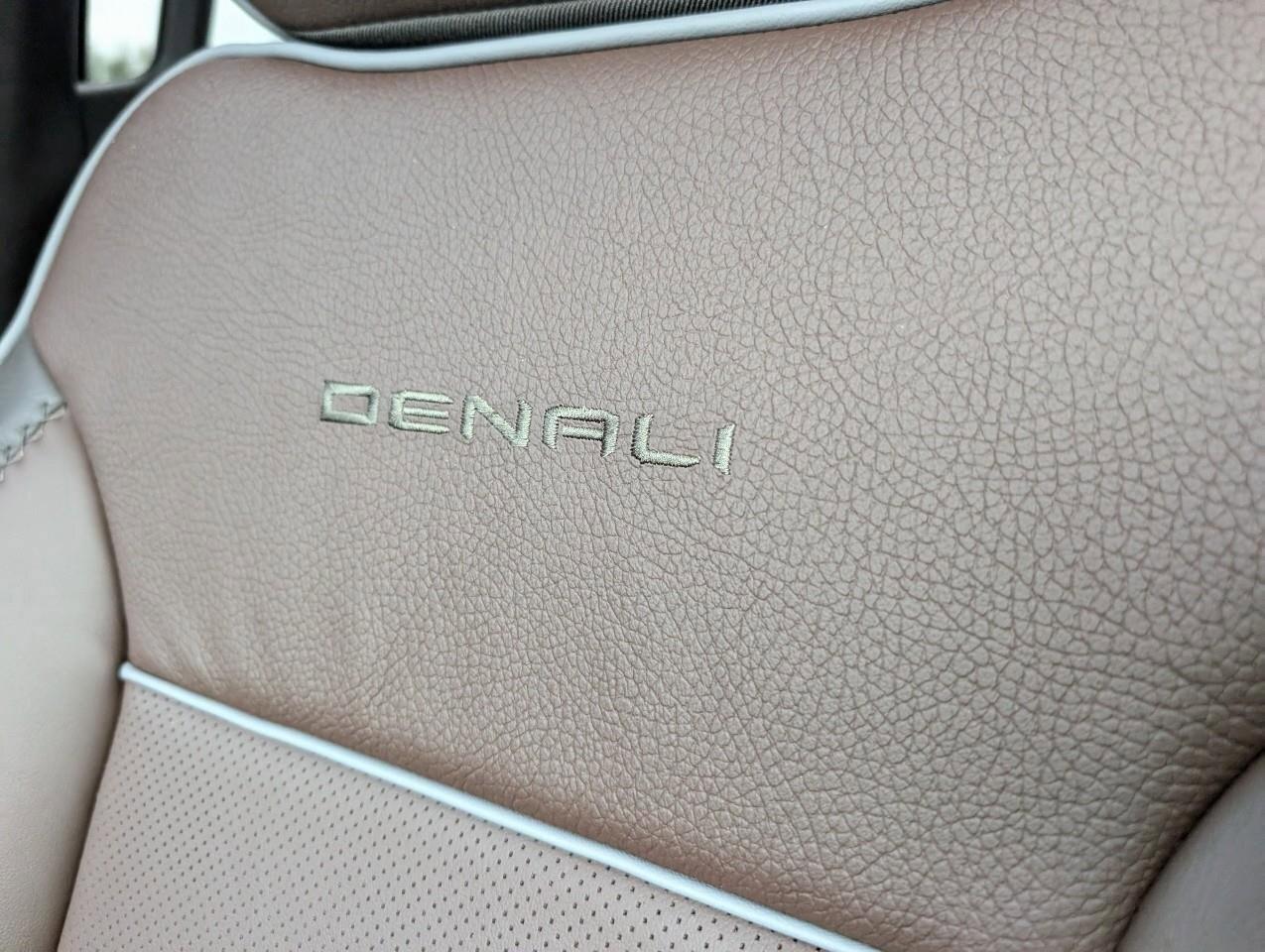 2024 GMC Sierra 1500 DenaliDENALI RESERVE, DURAMAX, 4X4, NAV, ROOF, 1-O Photo