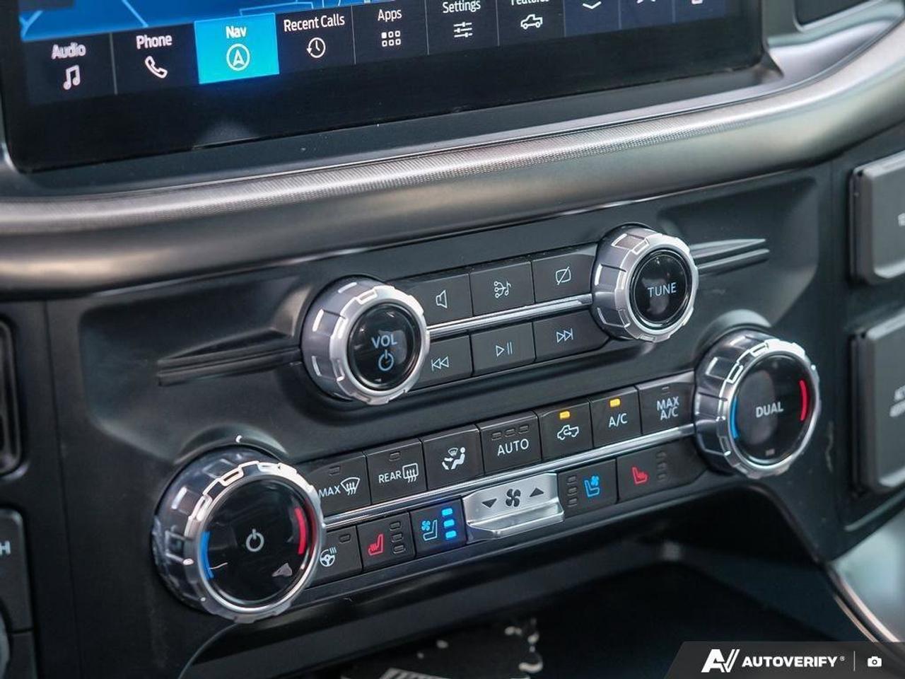 2024 Ford F-150 LARIATLARIAT BLACK, CREW, 4X4, ECOBOOST, NAV, HTD/ Photo