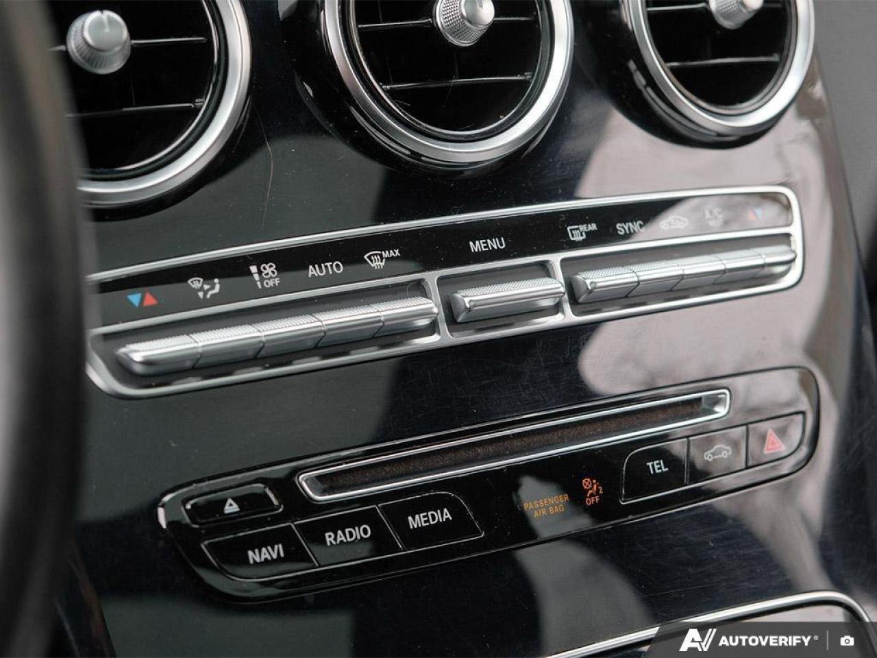 2017 Mercedes-Benz GLC GLC 300CERTIFIED AS-TRADED, ONE-OWNER, NAVIGATION, Photo