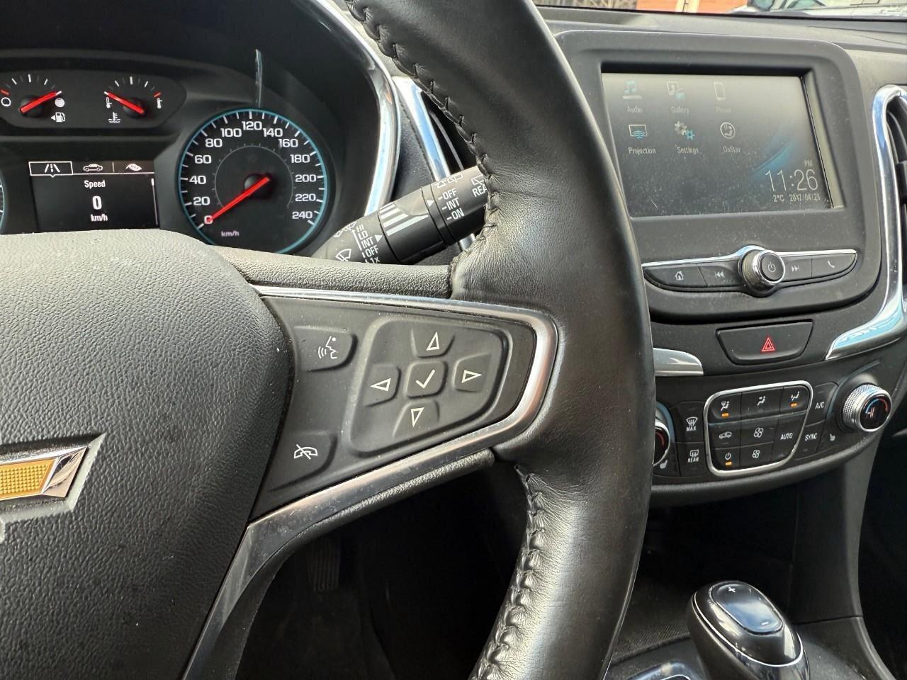 2018 Chevrolet Equinox LT    DIESEL, CERTIFIED. Photo