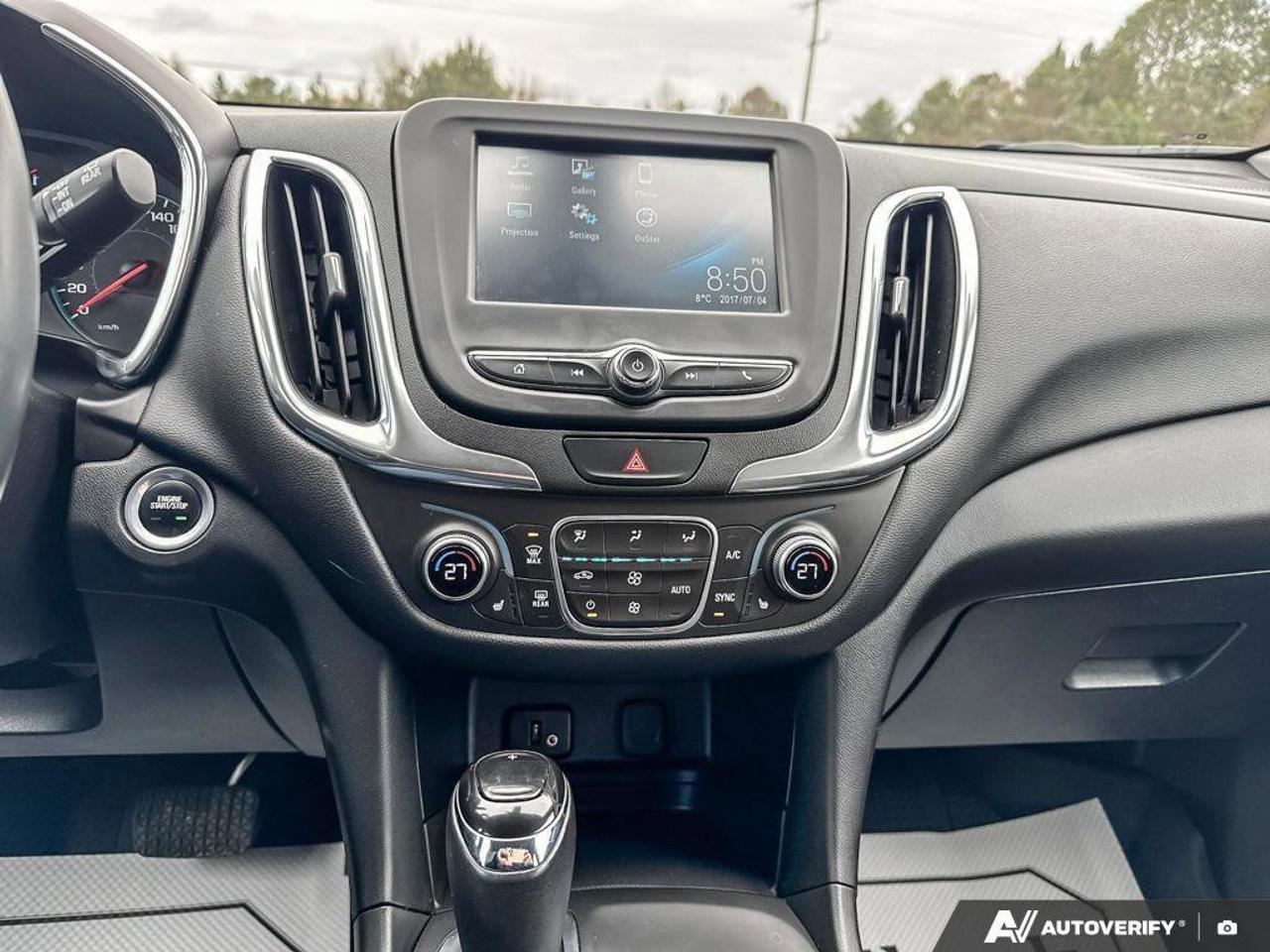 2018 Chevrolet Equinox LT DIESEL. HEATED FRONT SEATS. BACK UP CAMERA. CER Photo