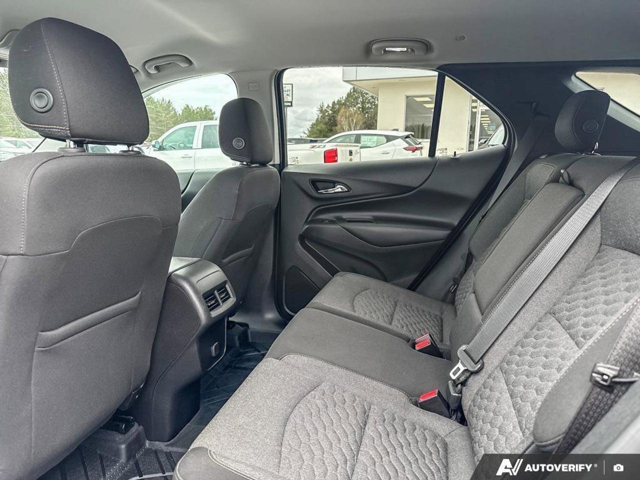 2018 Chevrolet Equinox LT DIESEL. HEATED FRONT SEATS. BACK UP CAMERA. CER Photo