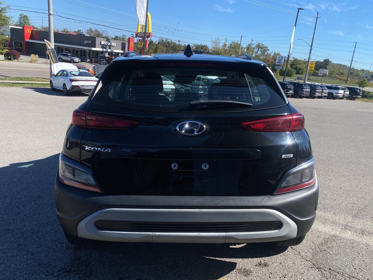 2022 Hyundai KONA AWD! HTD SEATS! CARPLAY! 4.49%* Photo