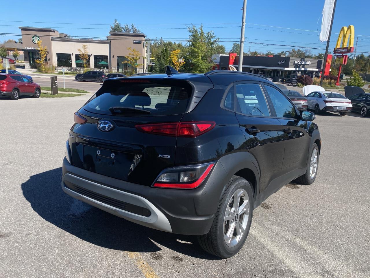2022 Hyundai KONA AWD! HTD SEATS! CARPLAY! 4.49%* Photo4