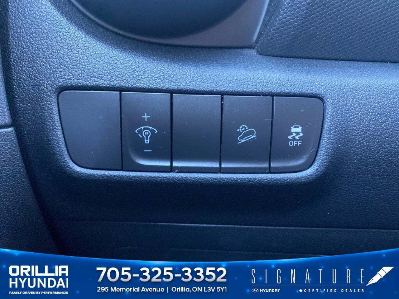 2022 Hyundai KONA 2.0L Preferred AWD Photo