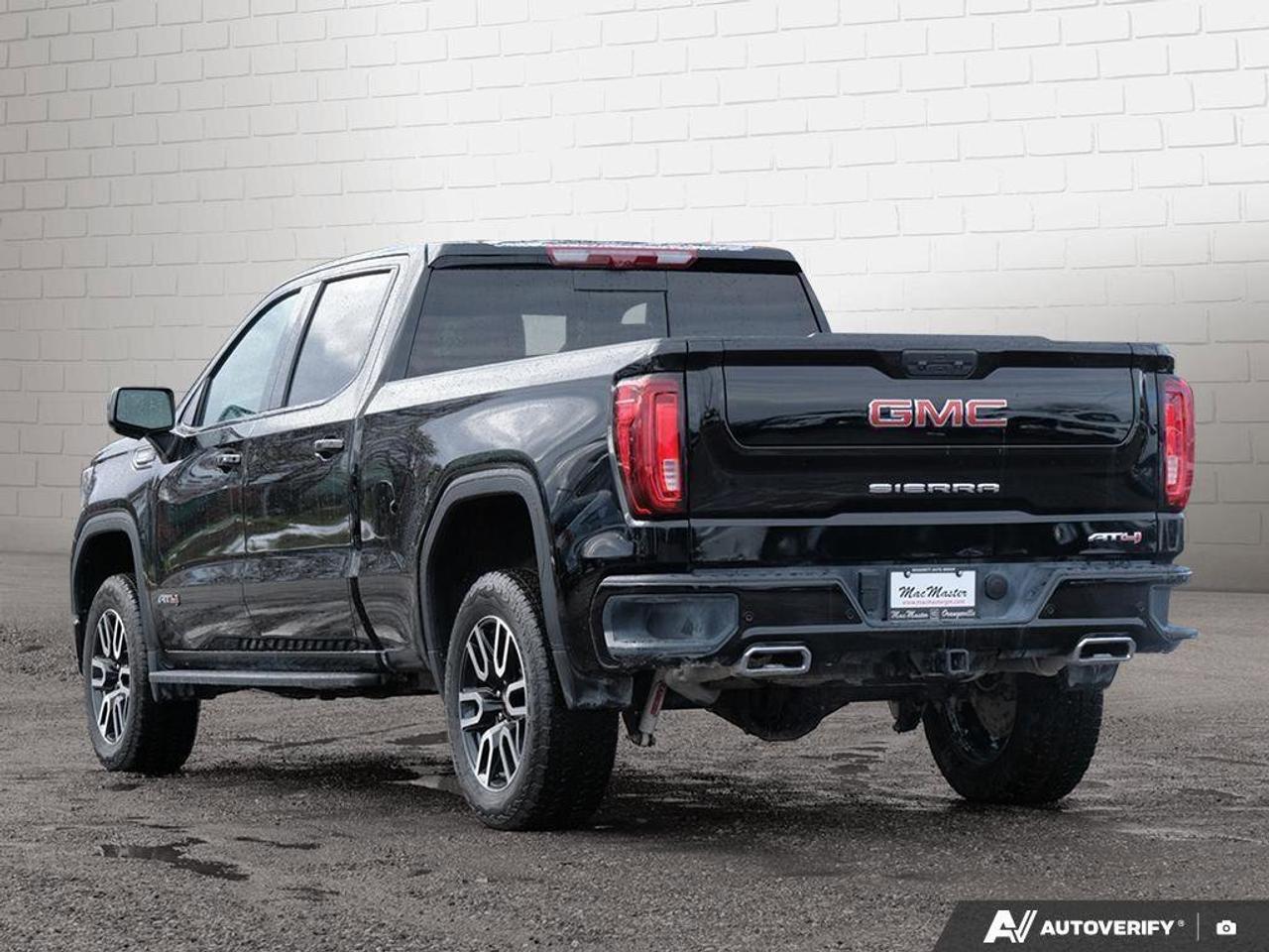 2025 GMC Sierra 1500 AT4AT4 PREMIUM, DURAMAX, CREW, 4X4, LOADED, 1-OWNE Photo