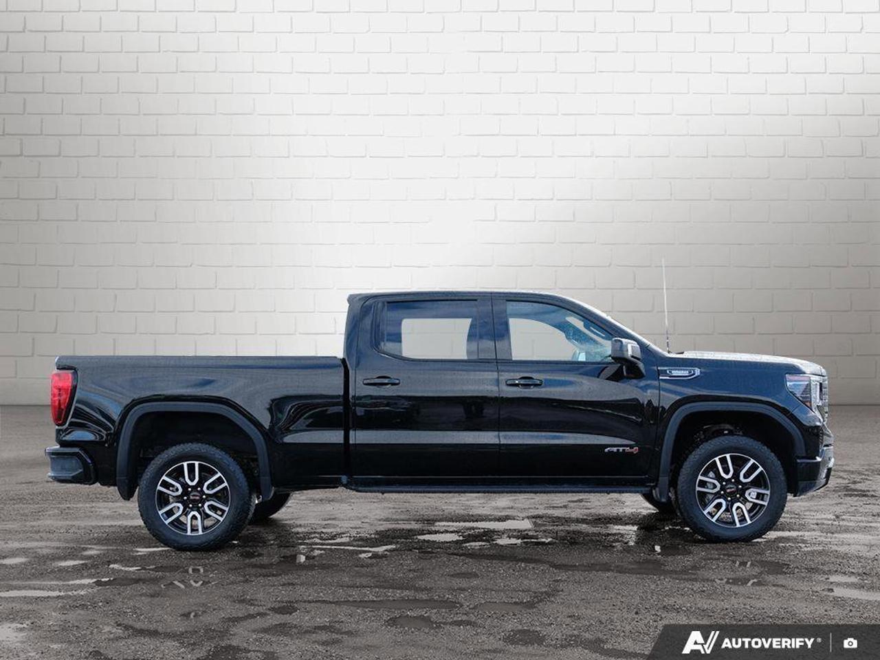 2025 GMC Sierra 1500 AT4AT4 PREMIUM, DURAMAX, CREW, 4X4, LOADED, 1-OWNE Photo