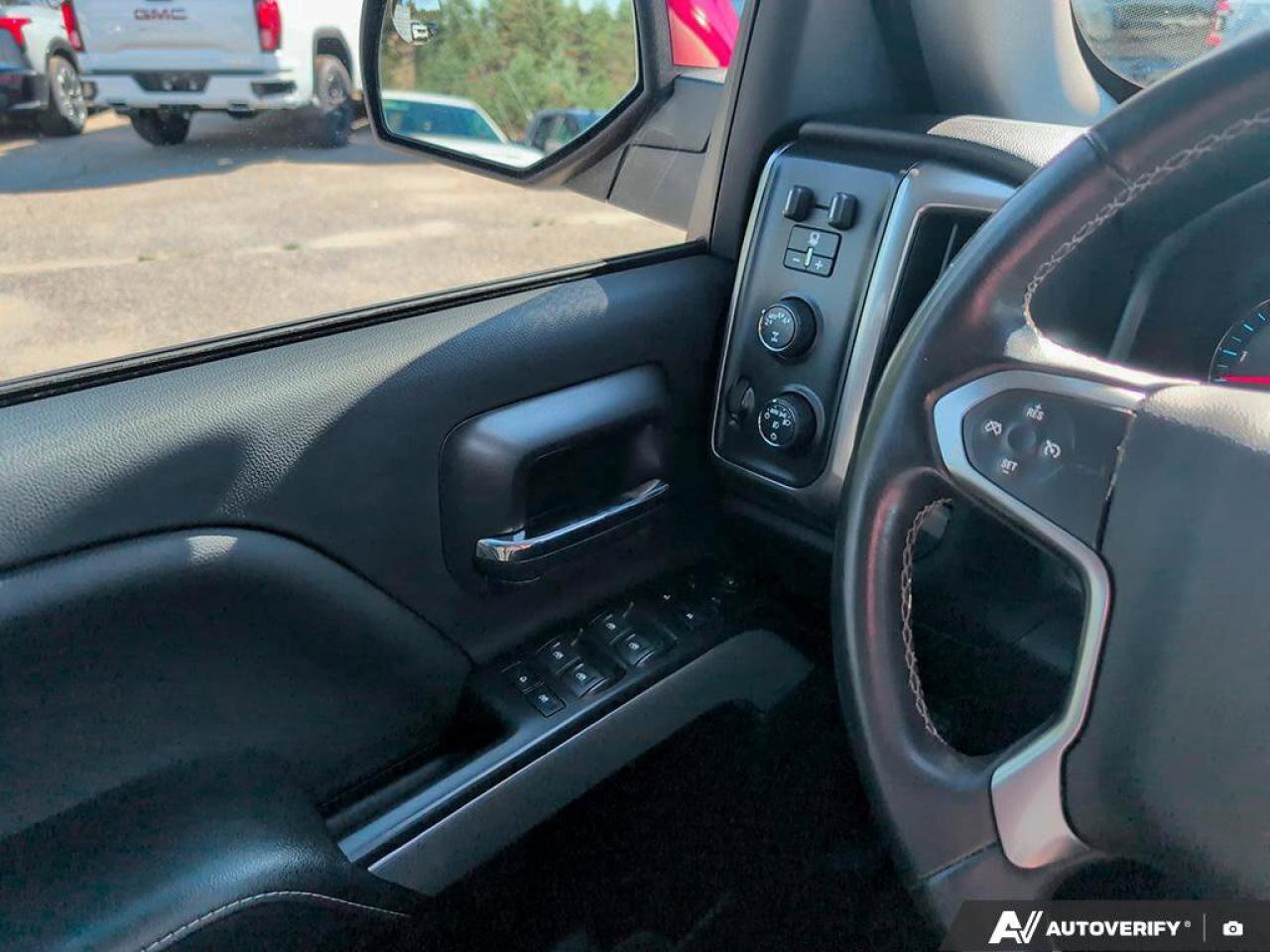 2018 Chevrolet Silverado 1500 LTOne Owner   Heated Seats   Trailer Brake Control Photo