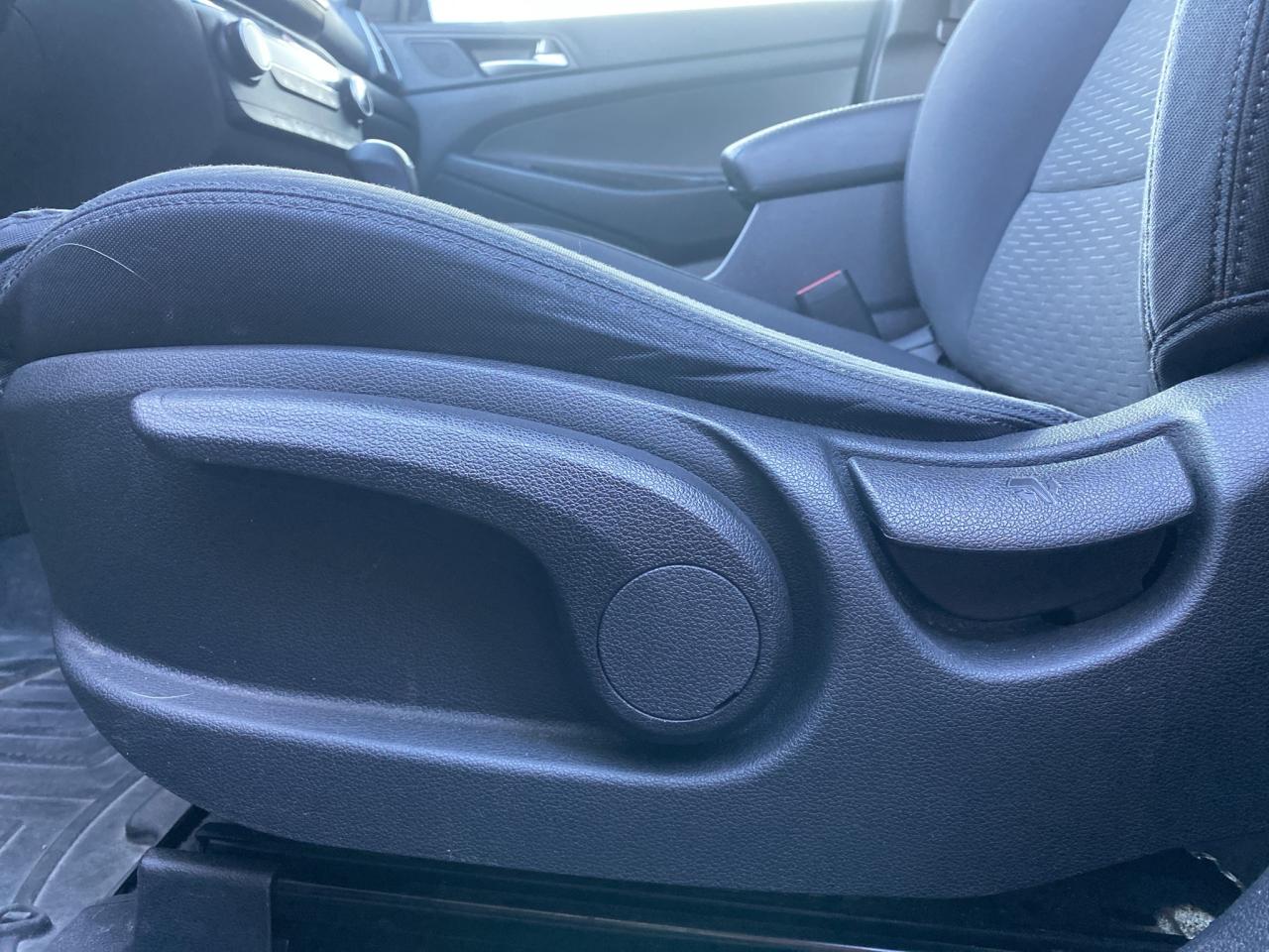 2020 Hyundai Tucson Essential AWD Photo