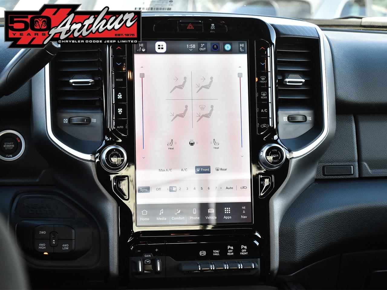 2025 RAM 2500 Big Horn Crew Cab 4x4 Photo