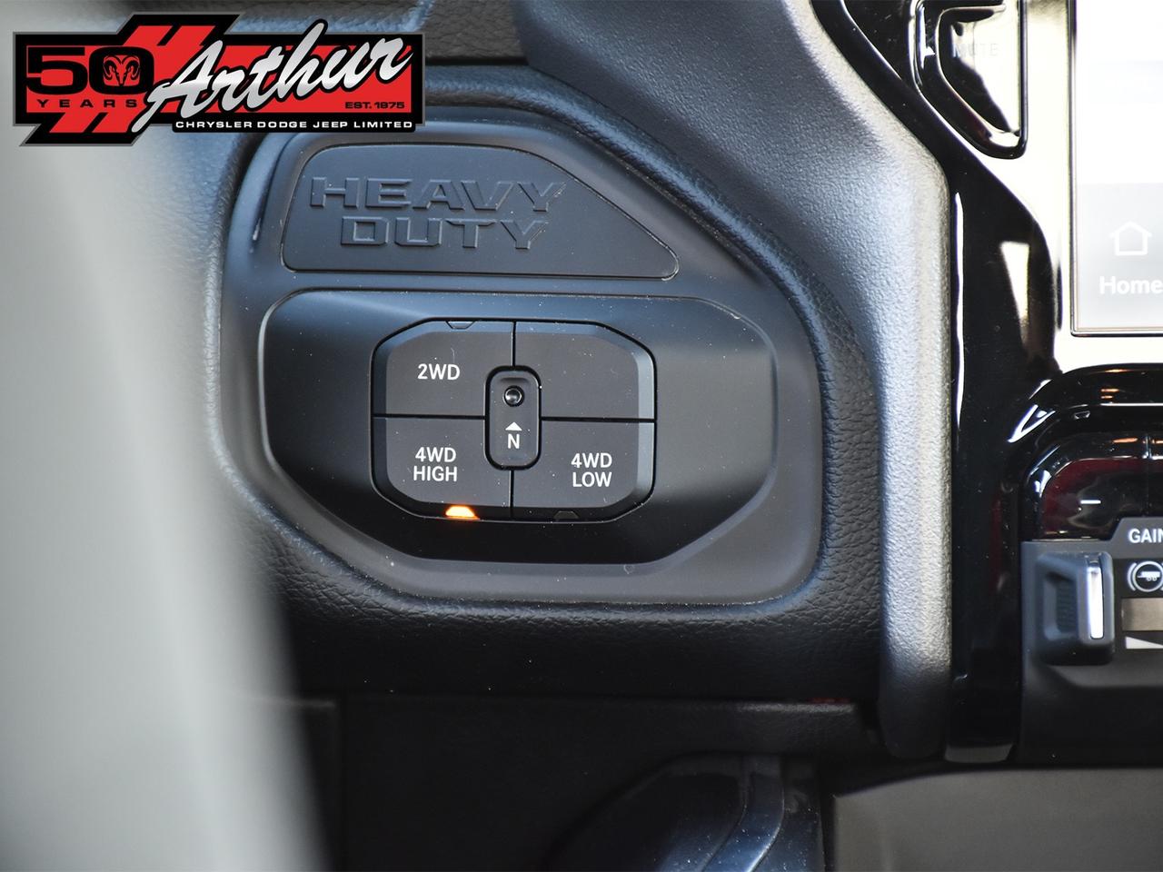 2025 RAM 2500 Big Horn Crew Cab 4x4 Photo