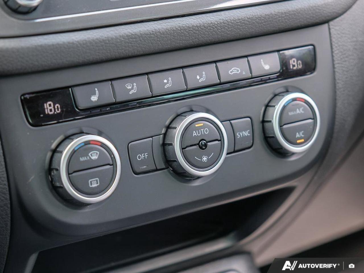 2014 Volkswagen Tiguan HighlineCERTIFIED AS-TRADED, ACCIDENT-FREE, AWD, L Photo