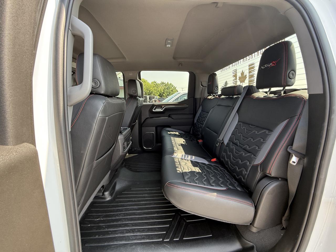 2024 Chevrolet Silverado 1500 4WD Crew Cab 147  RST Photo