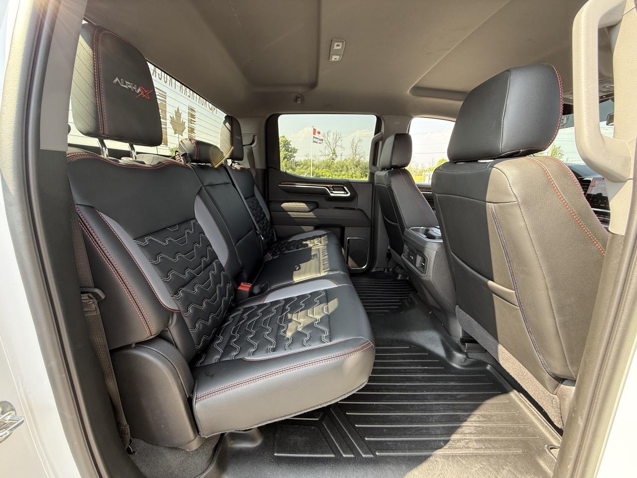 2024 Chevrolet Silverado 1500 4WD Crew Cab 147  RST Photo