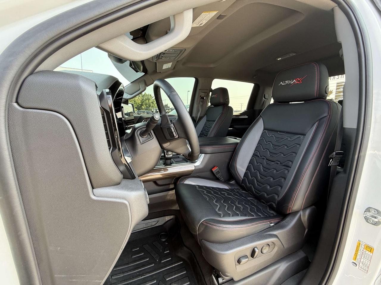 2024 Chevrolet Silverado 1500 4WD Crew Cab 147  RST Photo