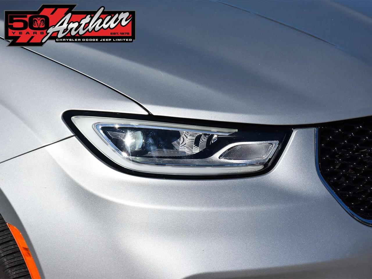 2024 Chrysler Pacifica Touring-L AWD Photo