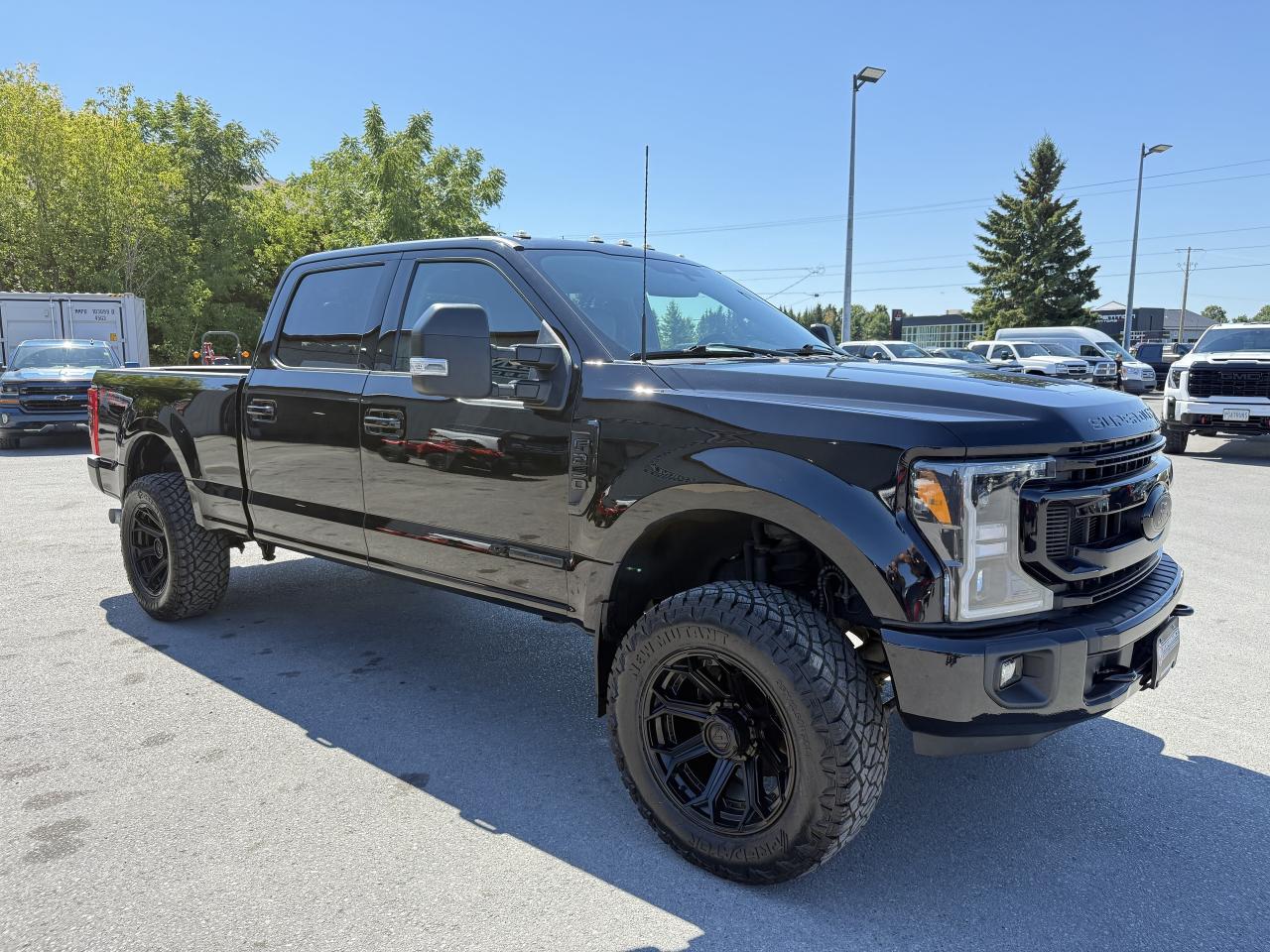 2022 Ford F-250 XLT LIFT/WHEEL/TIRE/LEATHR PKG!! Photo
