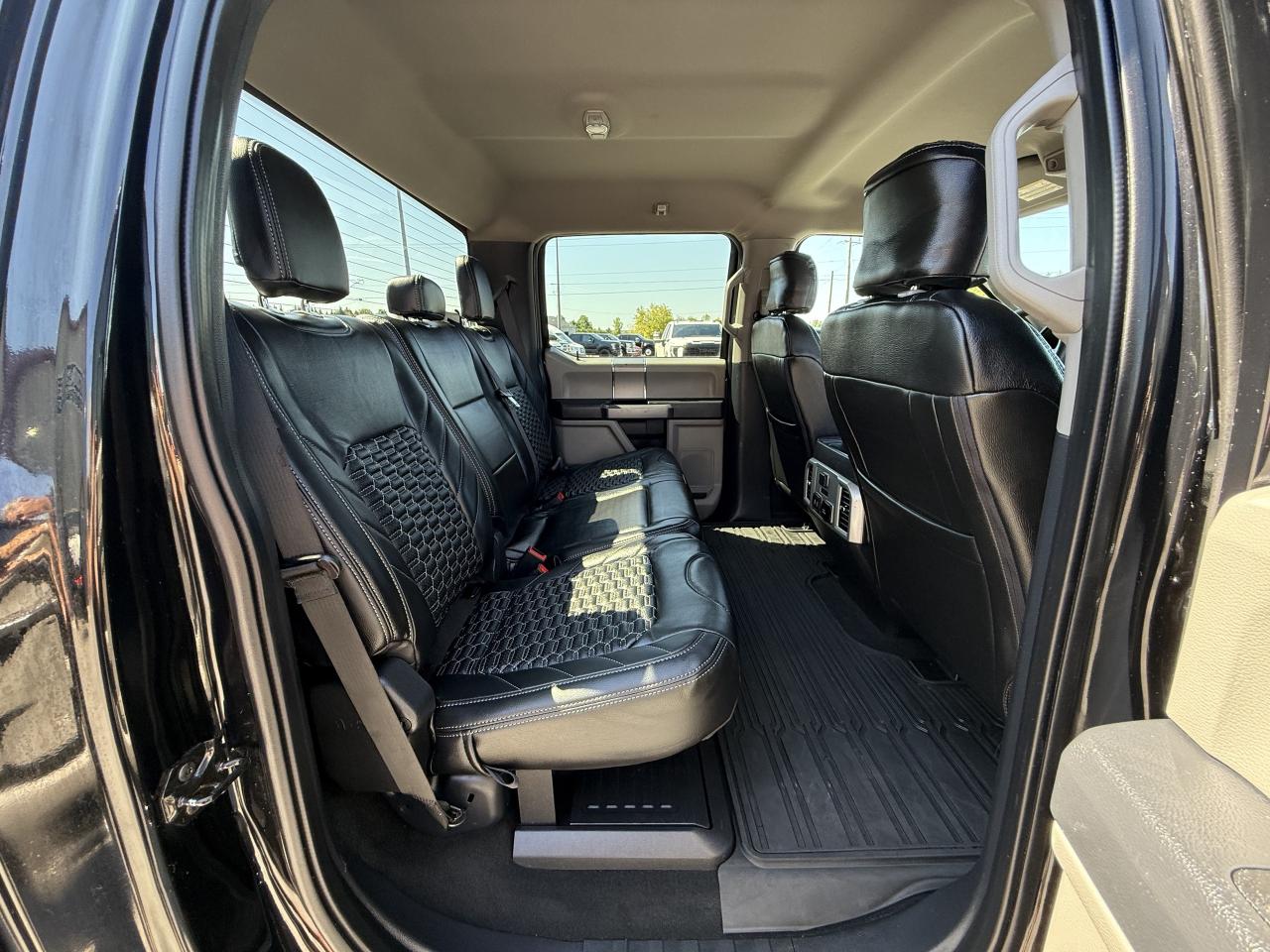 2022 Ford F-250 XLT LIFT/WHEEL/TIRE/LEATHR PKG!! Photo