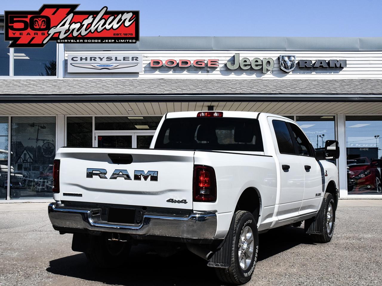 2025 RAM 2500 Big Horn Crew Cab 4x4 Photo