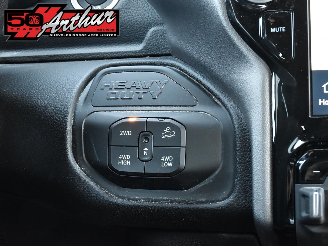 2025 RAM 2500 Big Horn Crew Cab 4x4 Photo
