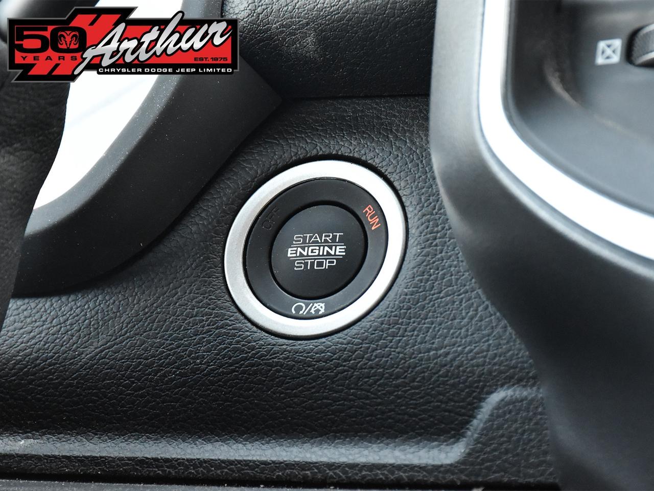 2025 RAM 2500 Big Horn Crew Cab 4x4 Photo