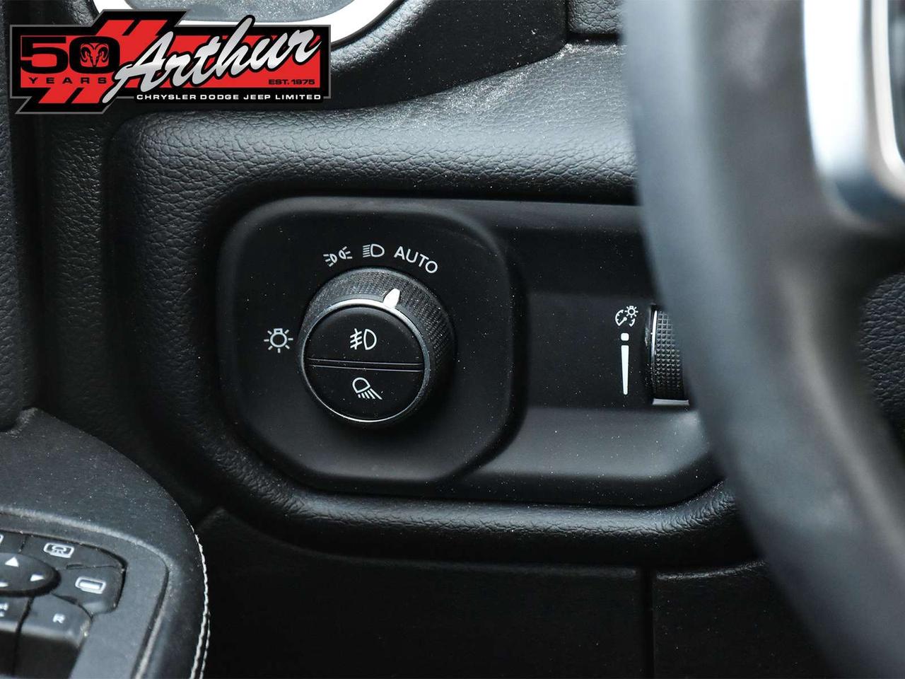 2025 RAM 2500 Big Horn Crew Cab 4x4 Photo