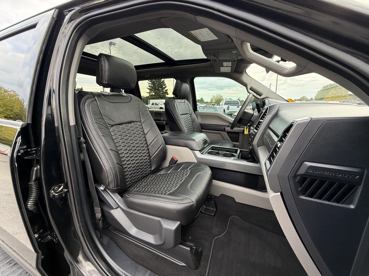 2022 Ford F-250 XLT LEVEL/WHEEL/TIRE/LEATHER PKG!! Photo