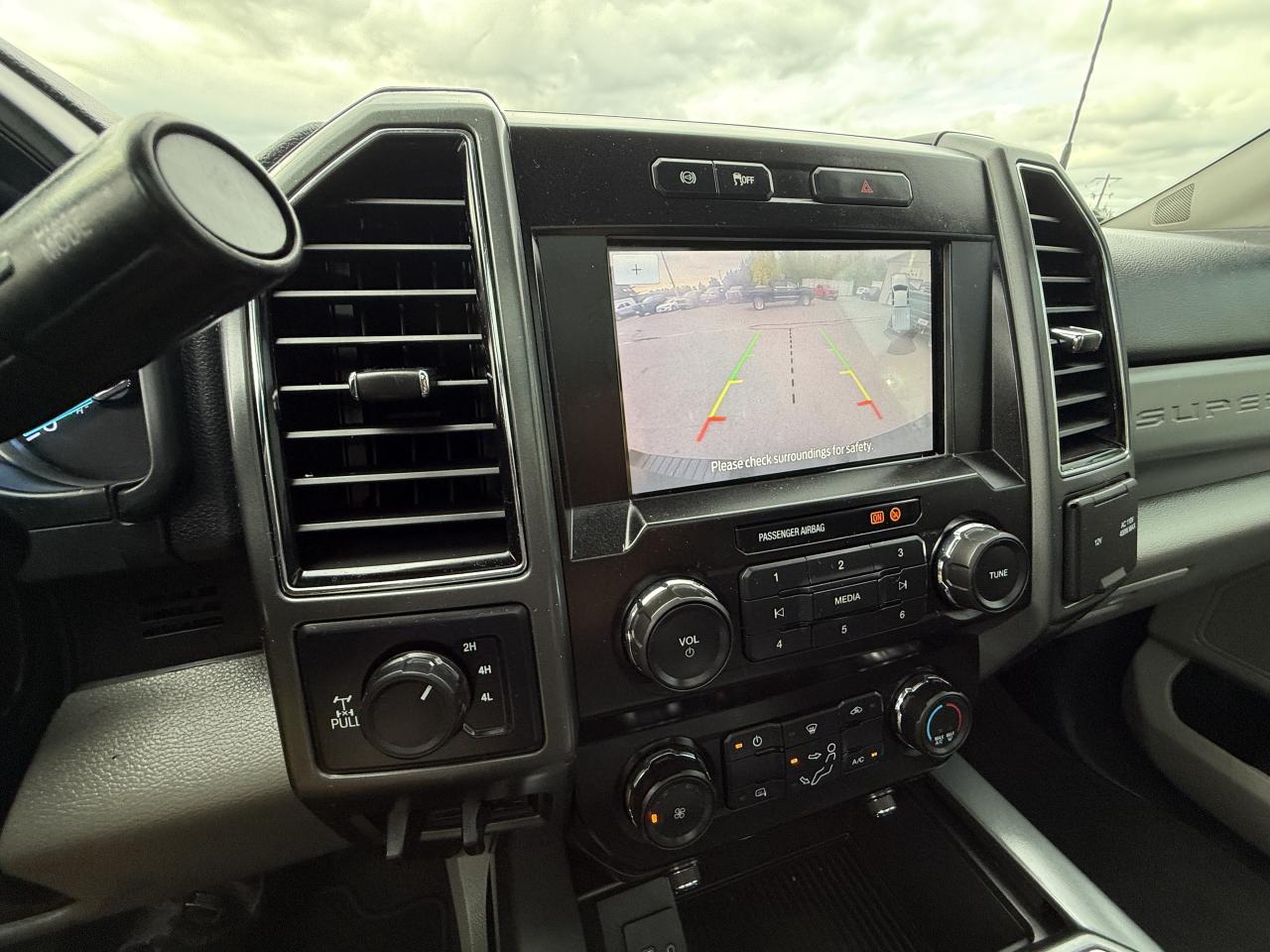 2022 Ford F-250 XLT LEVEL/WHEEL/TIRE/LEATHER PKG!! Photo