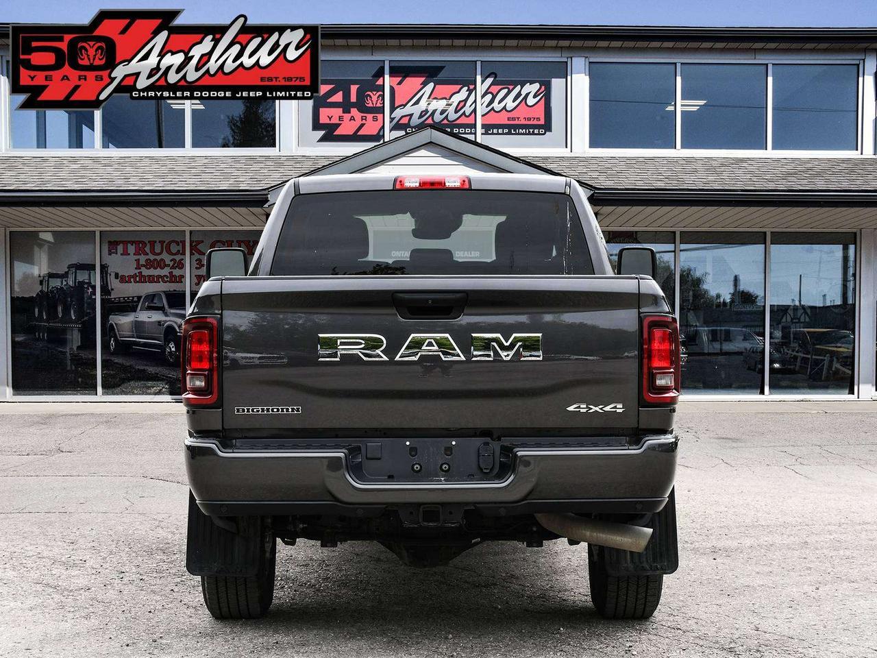 2025 RAM 2500 Big Horn Crew Cab 4x4 Photo