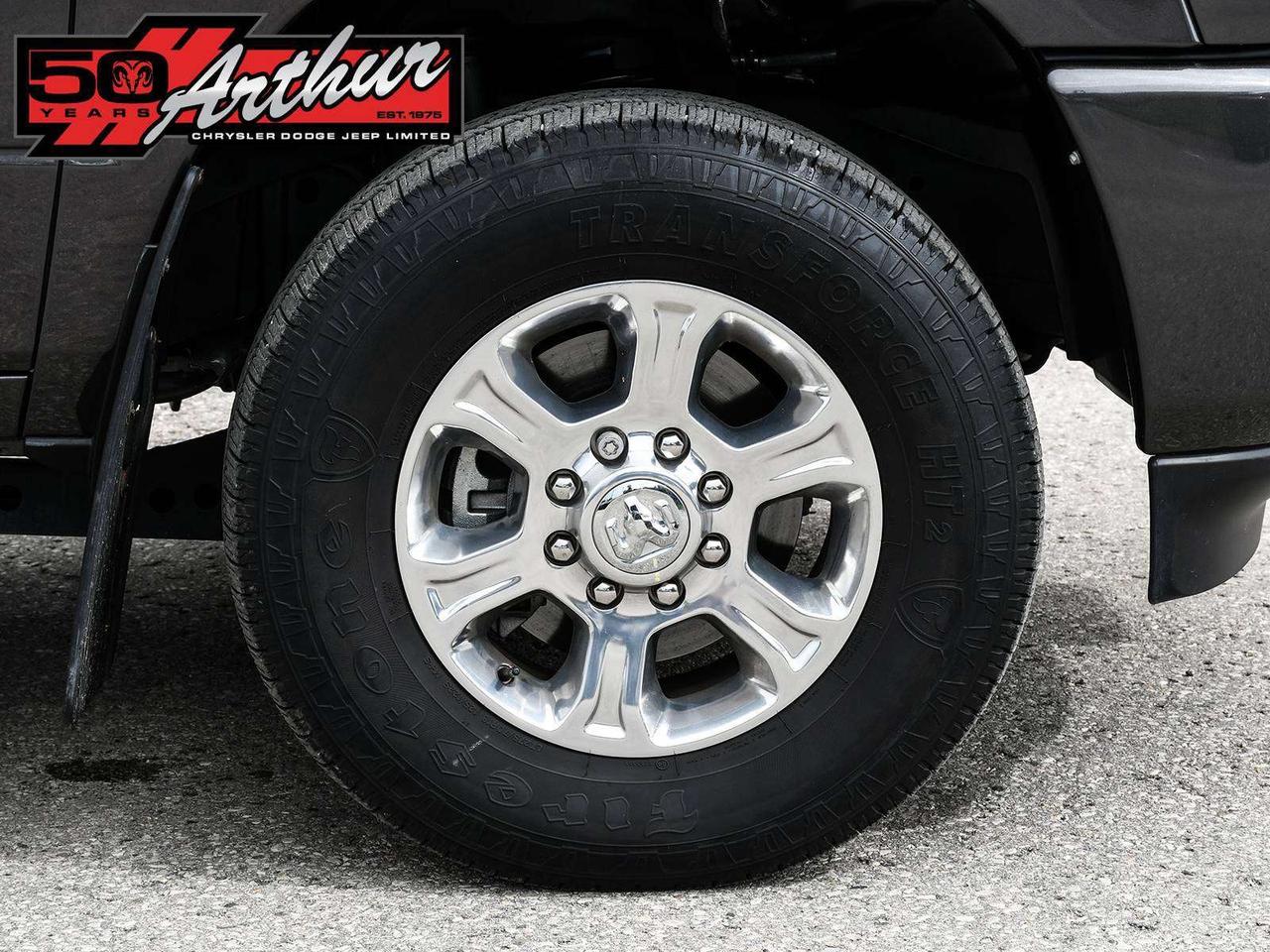 2025 RAM 2500 Big Horn Crew Cab 4x4 Photo