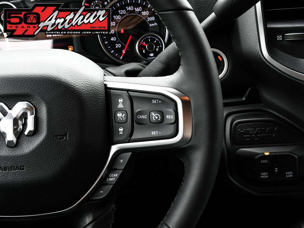 2025 RAM 2500 Big Horn Crew Cab 4x4 Photo