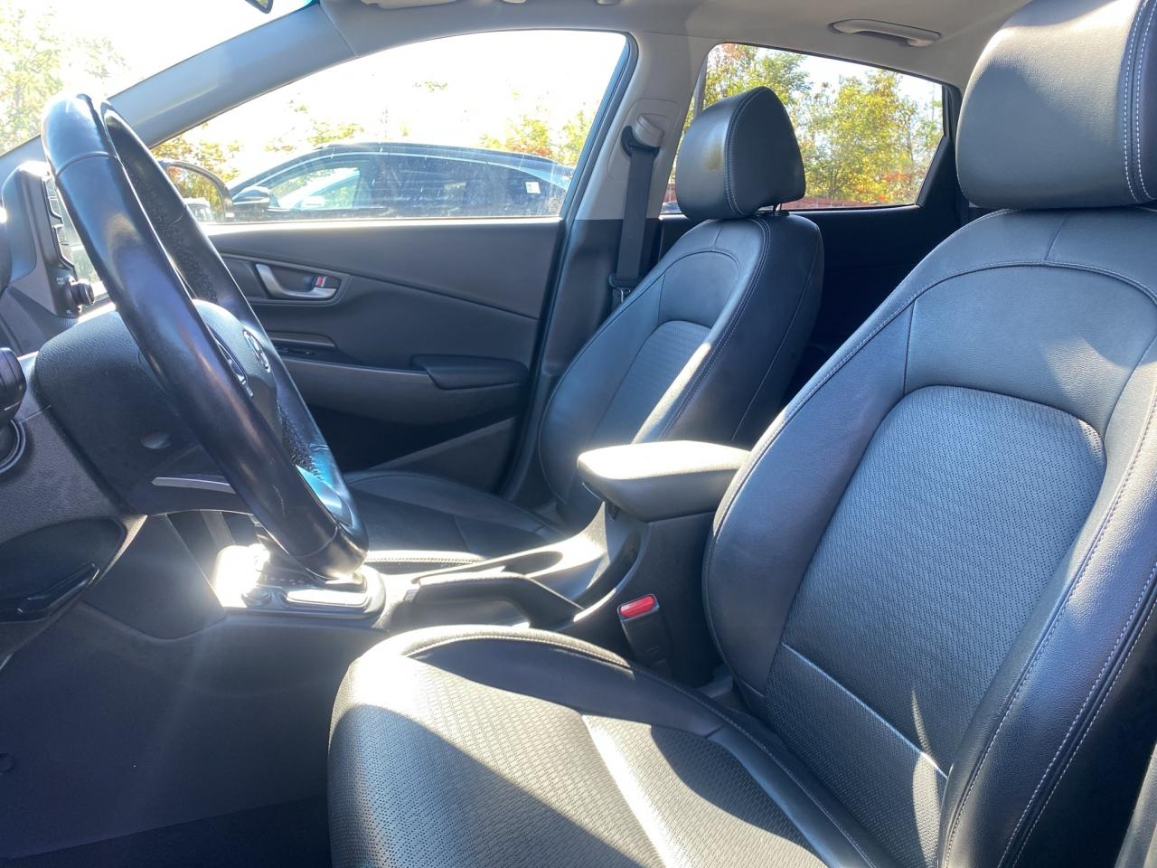 2021 Hyundai KONA 2.0L Luxury AWD Photo