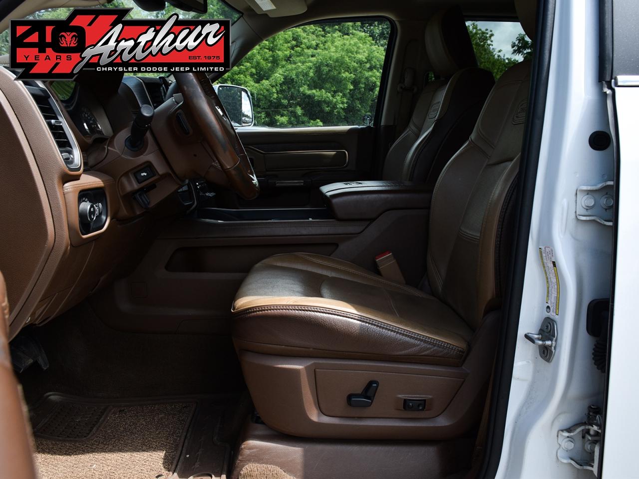 2020 RAM 3500 LONGHORN CREW CAB 4X4  - SRW - LONGBOX - Photo