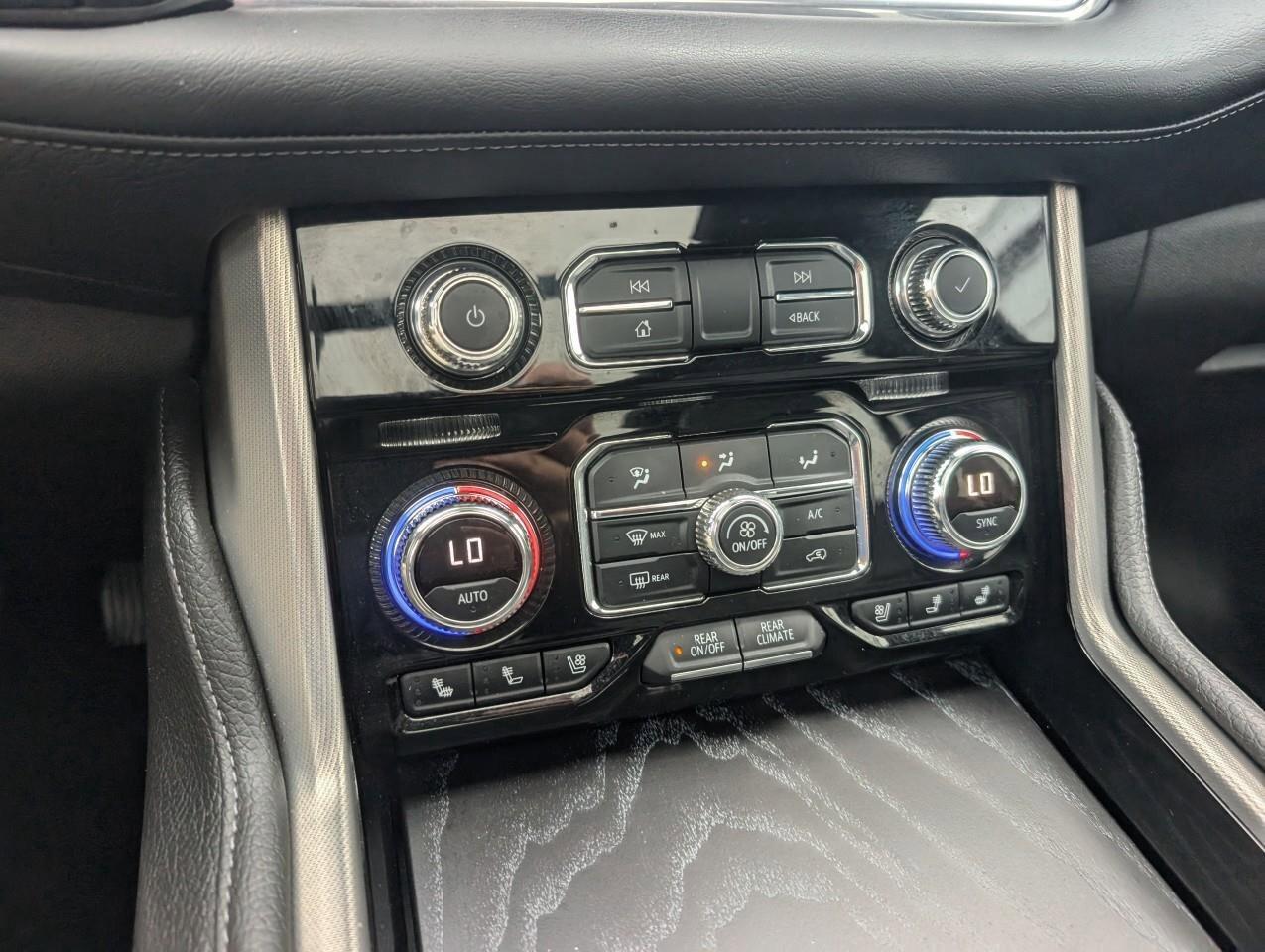 2021 GMC Yukon DenaliDENALI, 6.2L, NAV, ROOF, 1-OWNER, CERTIFIED! Photo