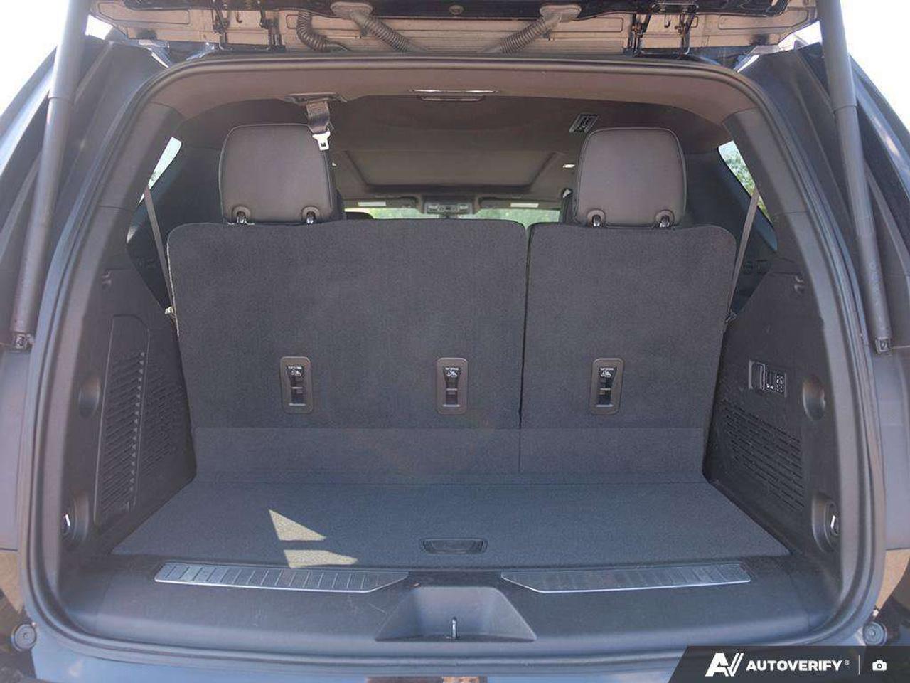 2021 GMC Yukon DENALI, 6.2L, NAV, ROOF, 1-OWNER, CERTIFIED! Photo
