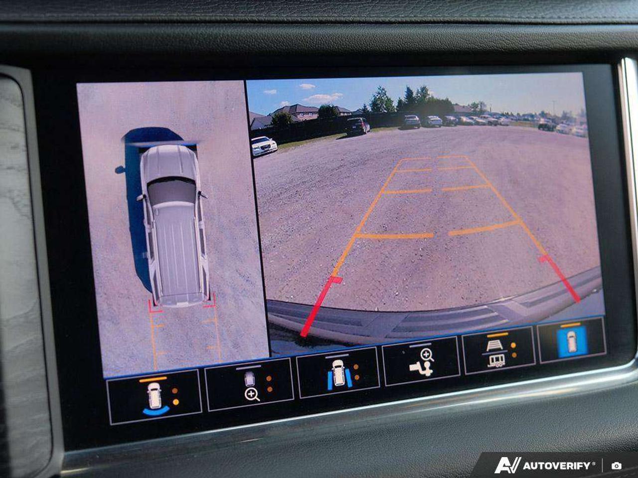 2021 GMC Yukon DENALI, 6.2L, NAV, ROOF, 1-OWNER, CERTIFIED! Photo