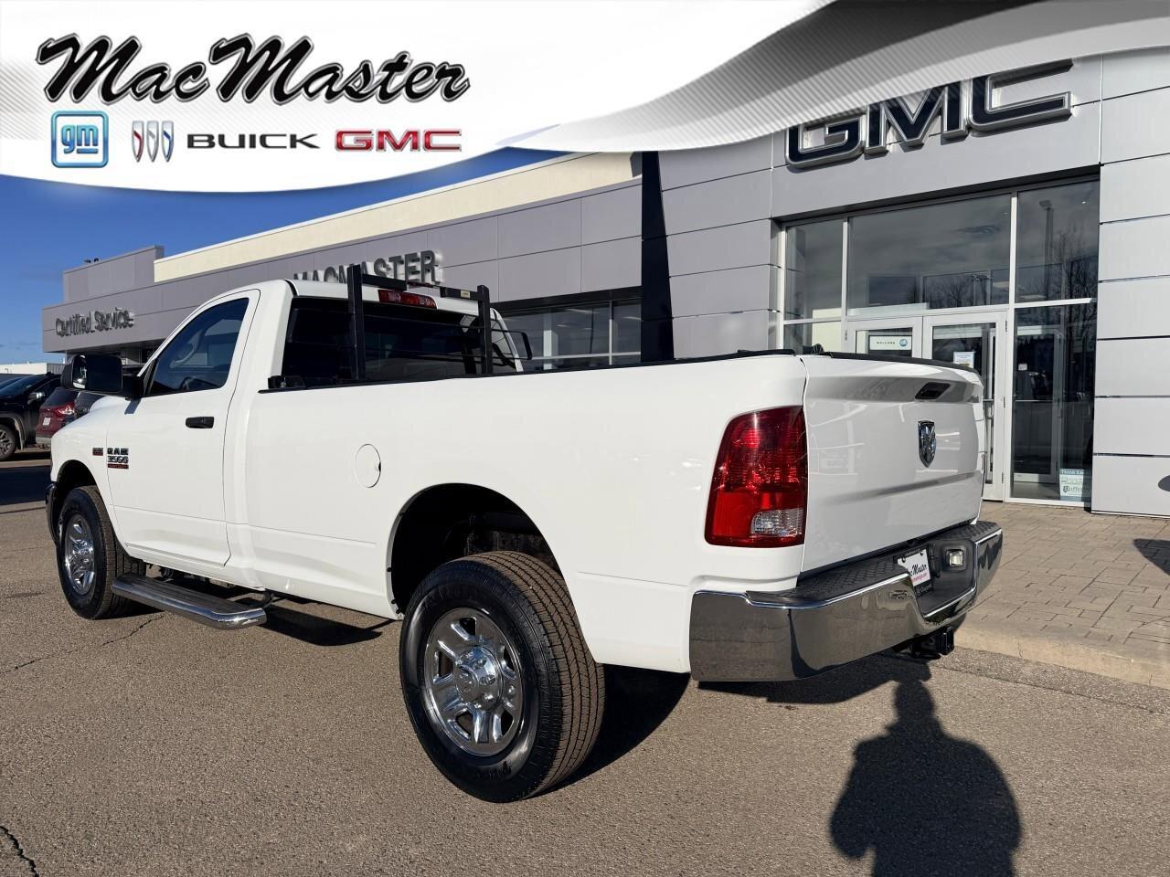 2014 RAM 3500 TradesmanST, 5.7L HEMI V8, RWD, AUTOMATIC, 8FT BOX Photo4