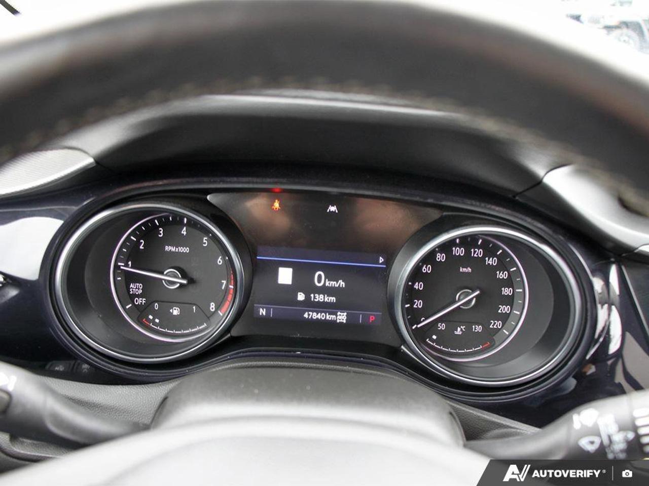 2023 Buick Encore GX EssenceESSENCE, AWD, NAV, ROOF, TECH, 1-OWNER! Photo