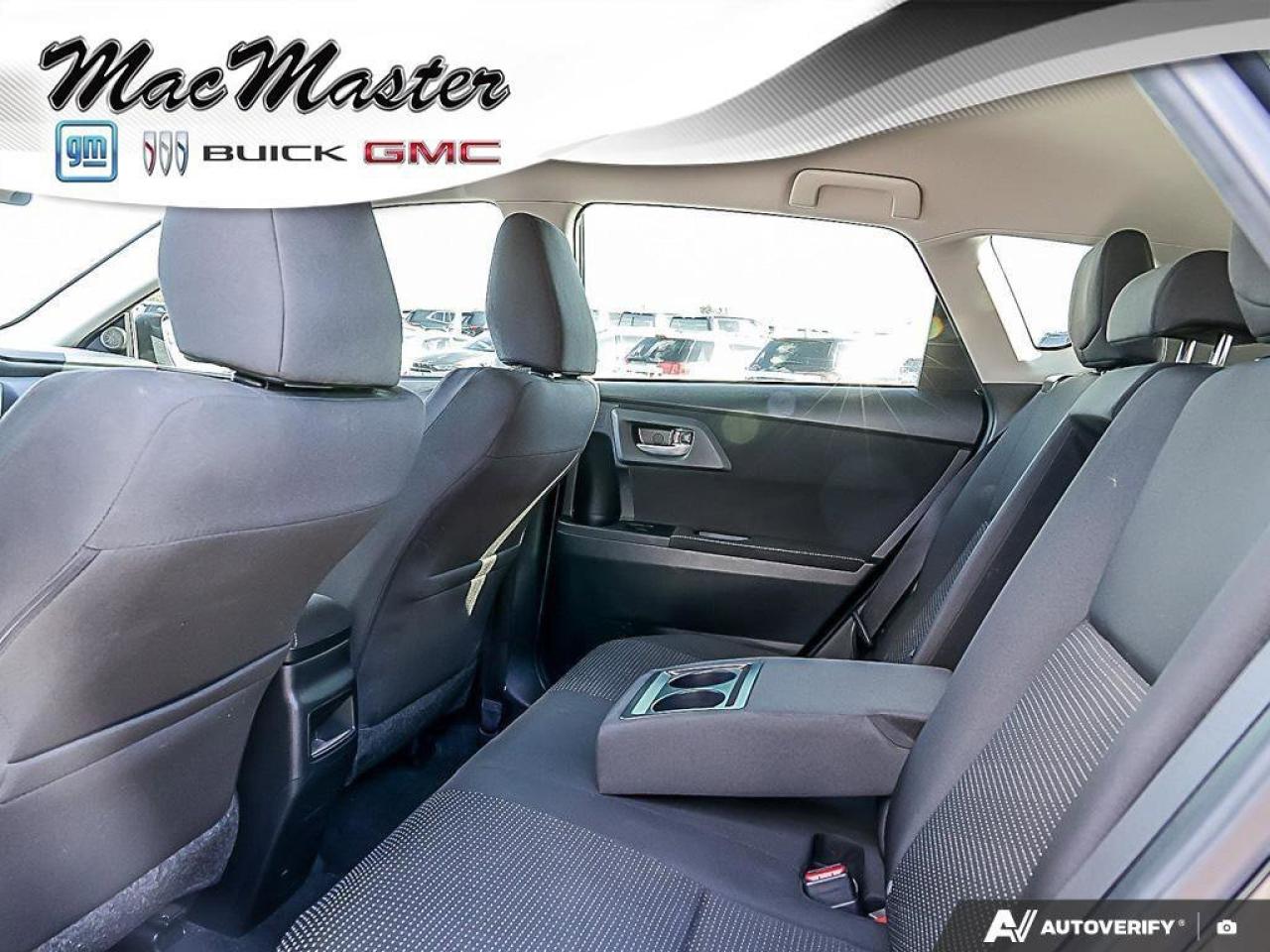 2018 Toyota Corolla iM HATCHBACK, MANUAL, HEATED CLOTH, CLIMATE, ALLOYS, Photo