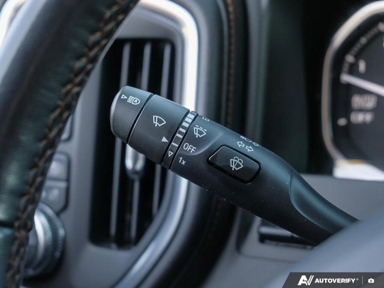 2021 GMC Sierra 1500 AT4AT4 CARBONPRO, CREW, 4X4, 6.2L, LOADED, 1-OWNER Photo