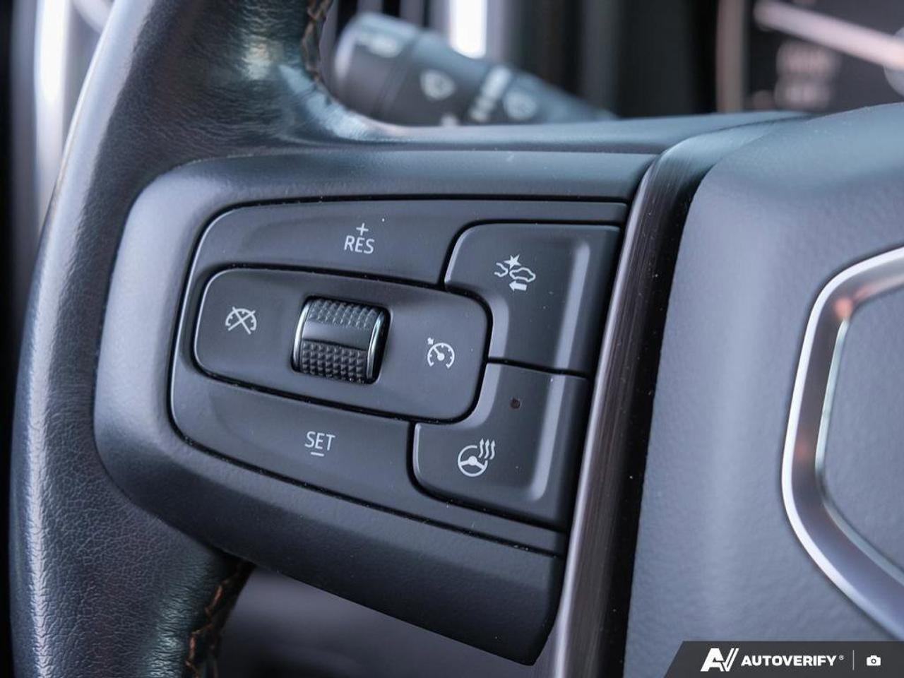 2021 GMC Sierra 1500 AT4AT4 CARBONPRO, CREW, 4X4, 6.2L, LOADED, 1-OWNER Photo