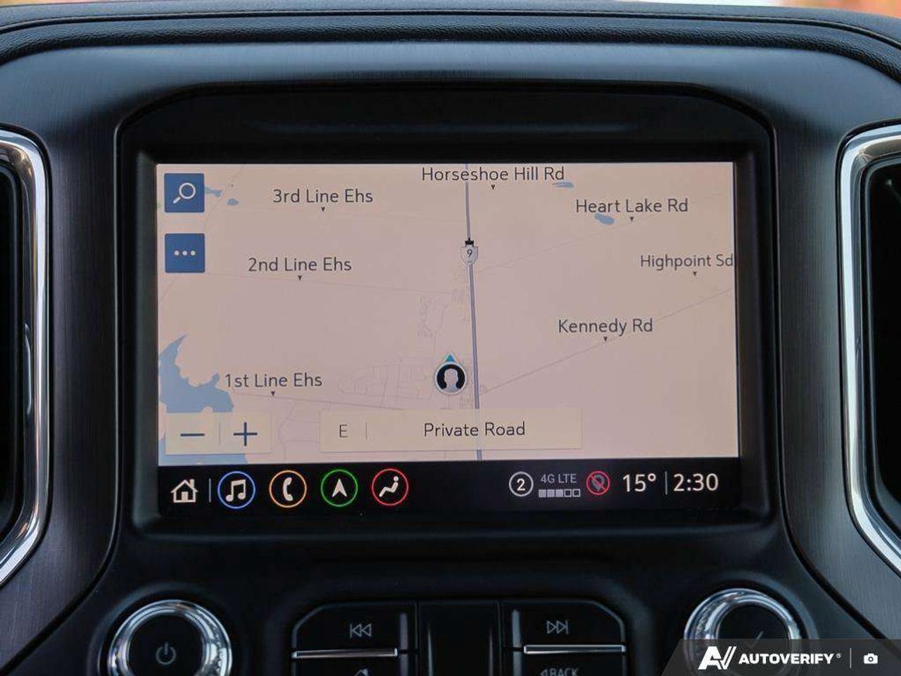 2021 GMC Sierra 1500 AT4 CARBONPRO, CREW, 4X4, 6.2L, LOADED, 1-OWNER! Photo