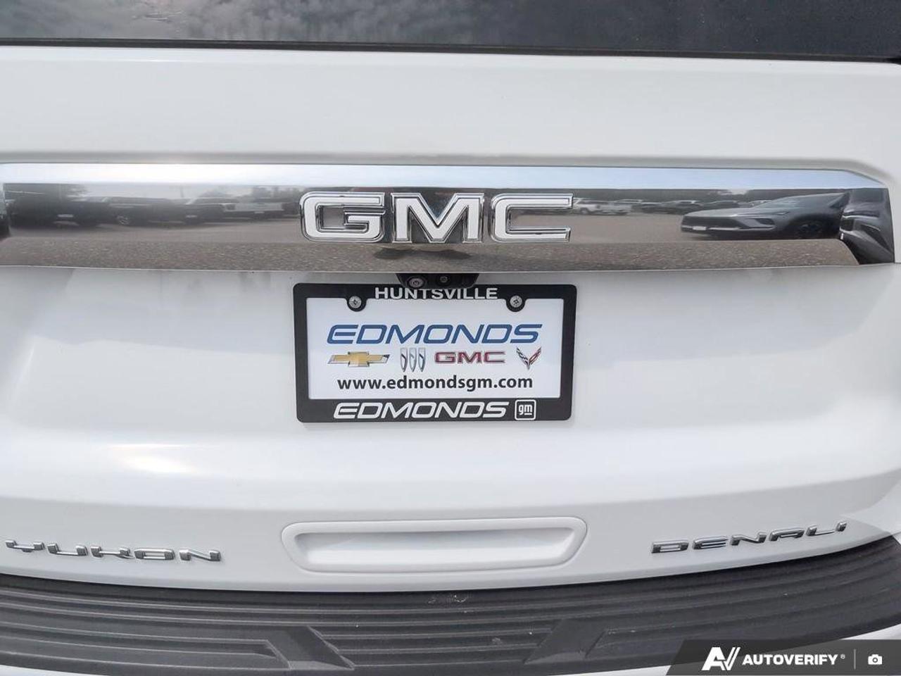 2021 GMC Yukon DenaliDenali   One Owner   Heated + Vented Seats Photo