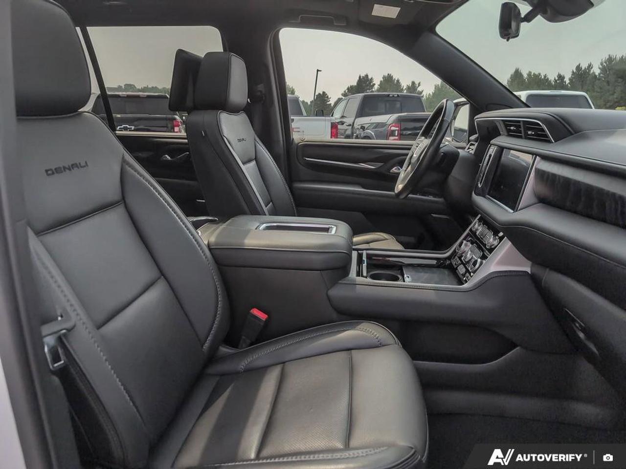 2021 GMC Yukon DenaliDenali   One Owner   Heated + Vented Seats Photo