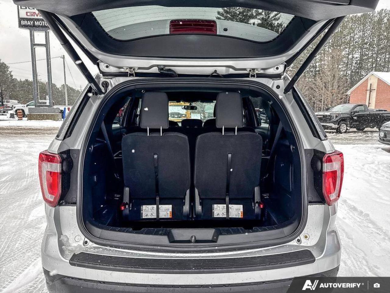 2019 Ford Explorer XLT   7 PASSENGER SEATING, HEATED SEATS, CERTIFIED Photo