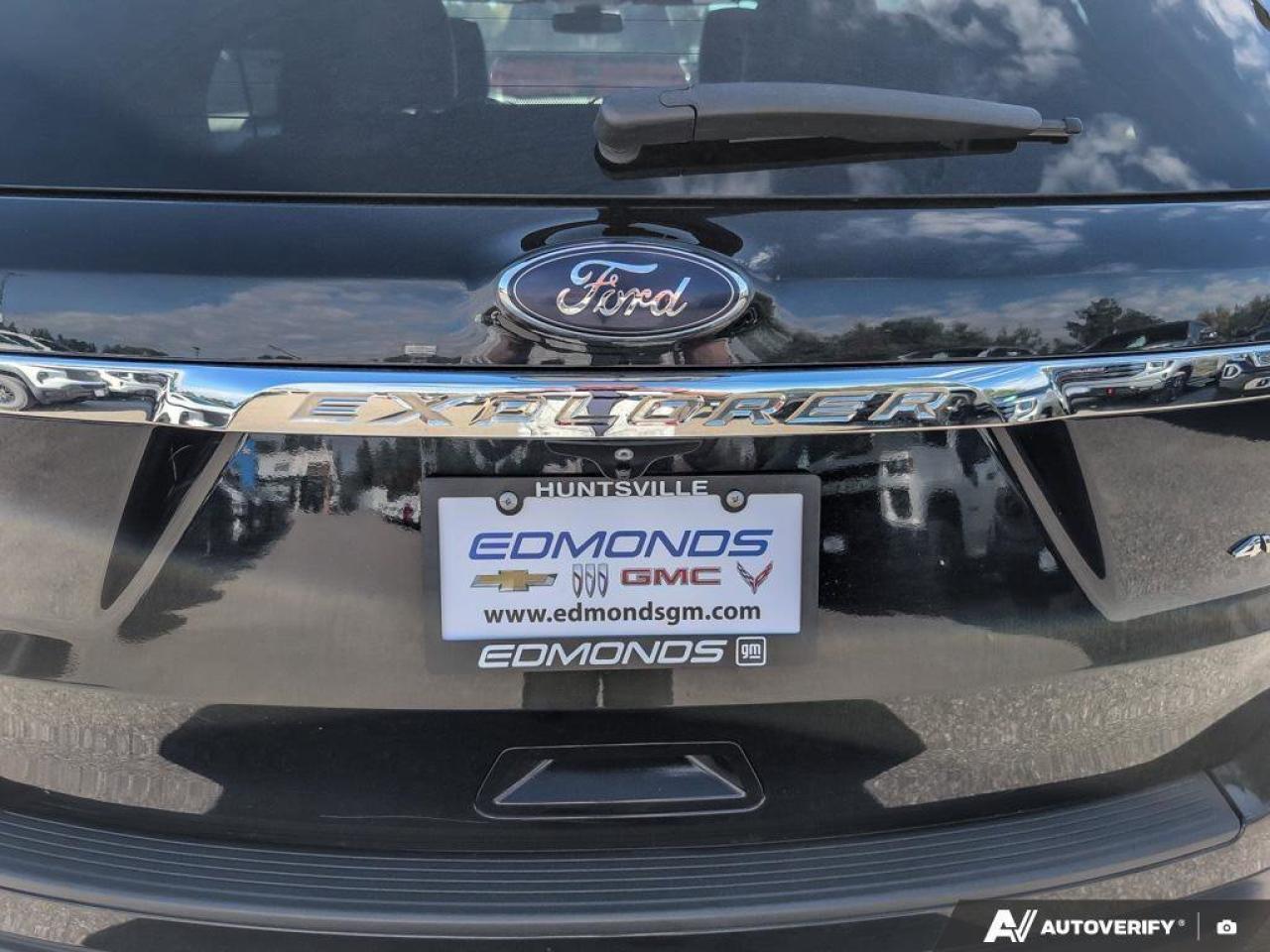 2019 Ford Explorer XLTOne Owner   Remote Start   Sunroof   6 passenge Photo