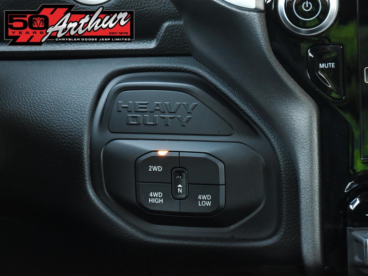 2025 RAM 2500 Big Horn Crew Cab 4x4 Photo