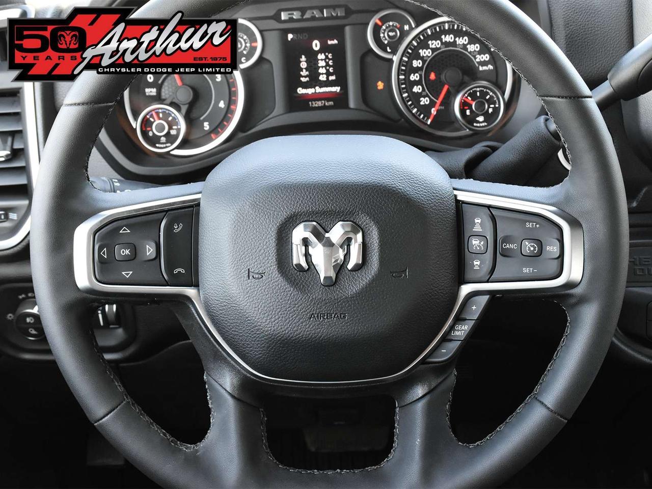 2025 RAM 2500 Big Horn Crew Cab 4x4 Photo